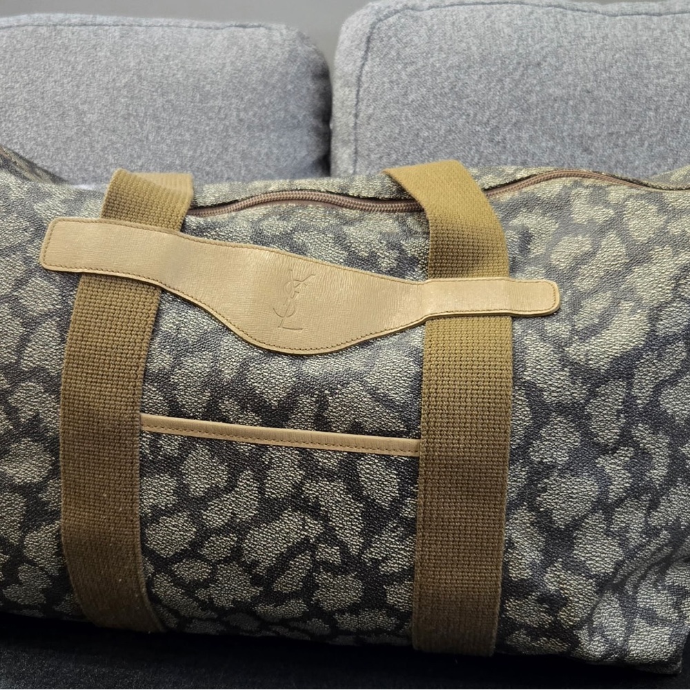 Authentic Yves Saint Laurent Boston Giraffe Print Bag